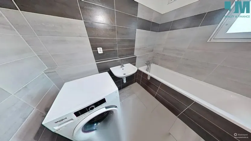 Prodej bytu 2+kk, Miroslav, Husova, 59 m2