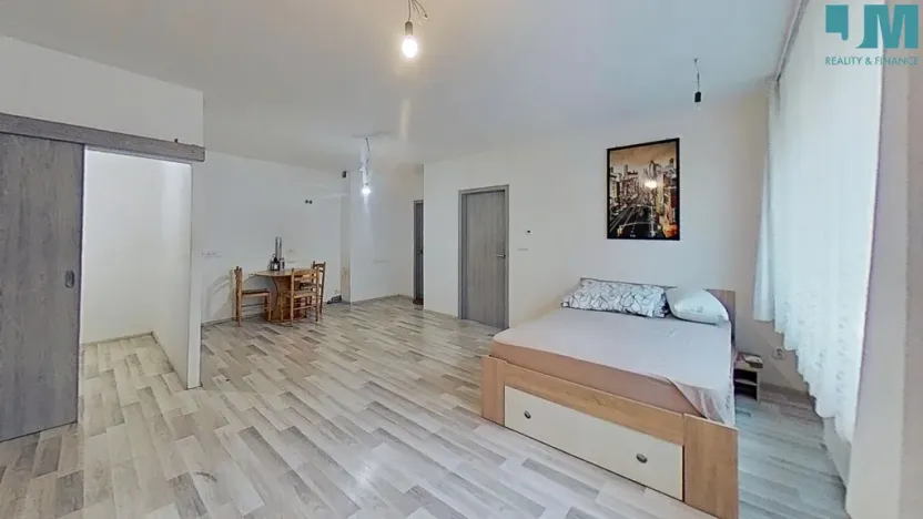 Prodej bytu 2+kk, Miroslav, Husova, 59 m2