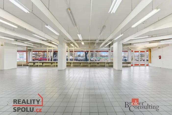 Pronájem obchodního prostoru, Pardubice - Zelené Předměstí, Palackého třída, 395 m2