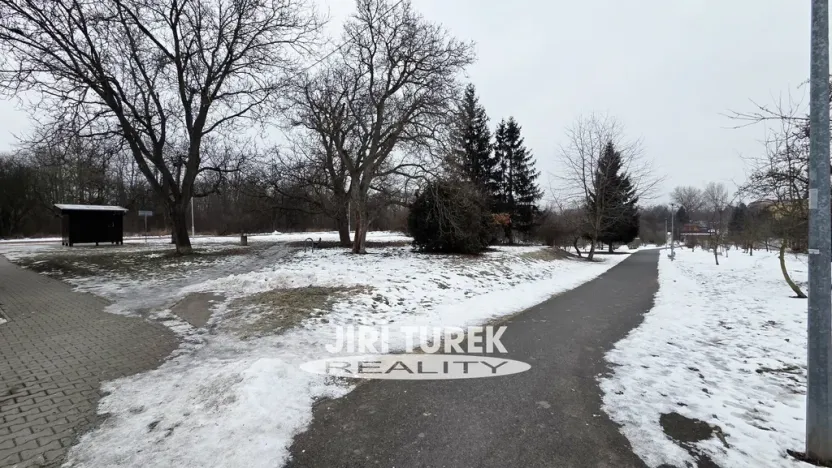 Pronájem bytu 2+kk, Praha - Kbely, Toužimská, 46 m2