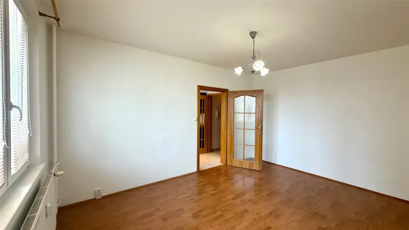 Prodej bytu 1+1, Cheb, Lesní, 36 m2