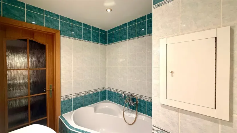 Prodej bytu 1+1, Cheb, Lesní, 36 m2