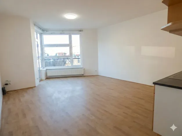 Pronájem bytu 2+kk, Praha - Vysočany, Poděbradská, 51 m2