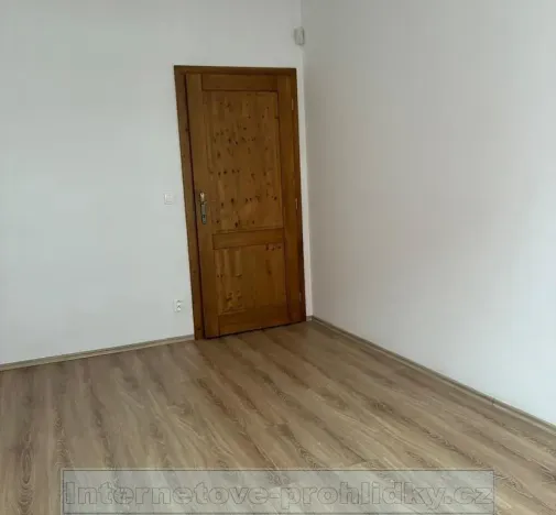 Pronájem bytu 2+kk, Praha - Kyje, Davidovičova, 50 m2