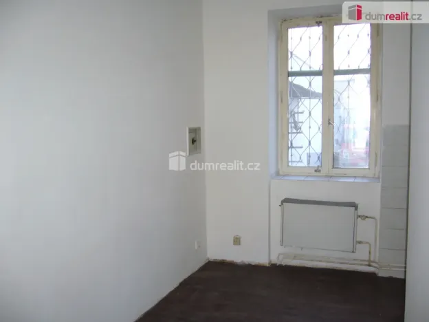 Pronájem obchodního prostoru, Děčín - Děčín III-Staré Město, Litoměřická, 70 m2