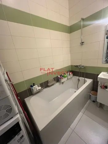 Pronájem bytu 3+kk, Praha - Holešovice, Kamenická, 70 m2