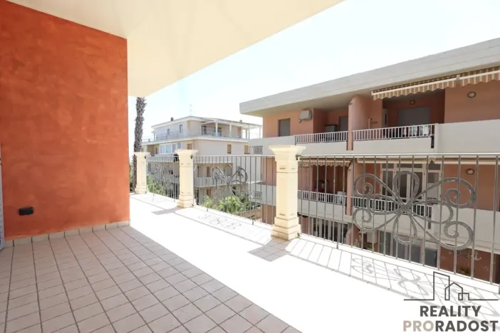 Prodej bytu 3+kk, Martinsicuro,Itálie, 64 m2