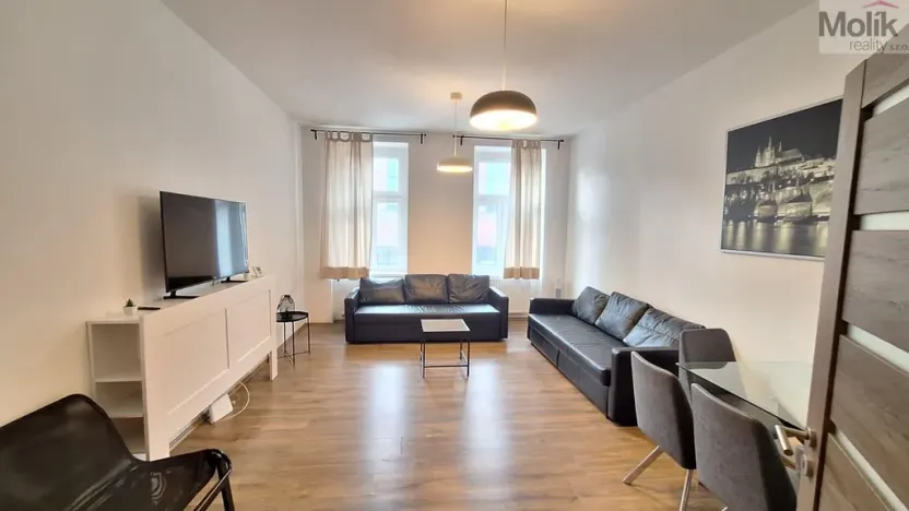 Prodej bytu 3+1, Teplice, Zeyerovo náměstí, 114 m2