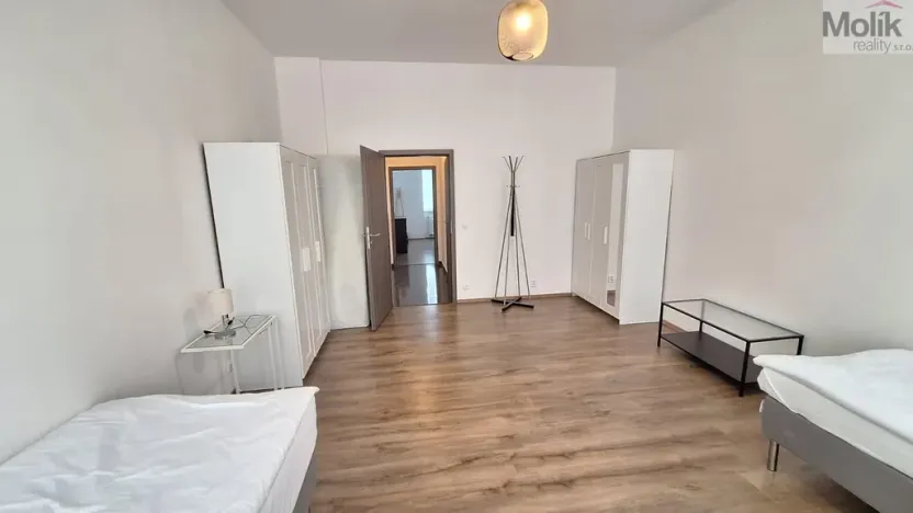 Prodej bytu 3+1, Teplice, Zeyerovo náměstí, 114 m2