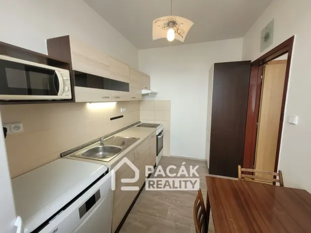 Pronájem bytu 2+1, Olomouc - Nové Sady, Zikova, 45 m2