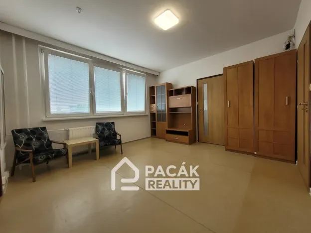 Pronájem bytu 2+1, Olomouc - Nové Sady, Zikova, 45 m2
