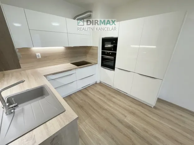 Pronájem bytu 2+kk, Plzeň - Bolevec, Studentská, 61 m2