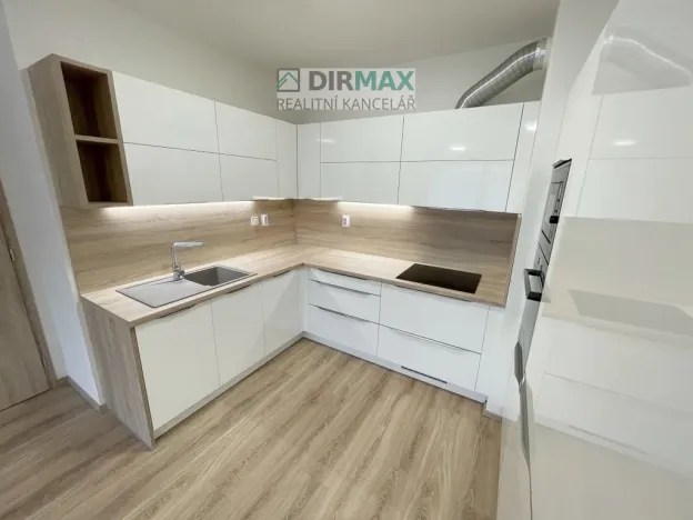 Pronájem bytu 2+kk, Plzeň - Bolevec, Studentská, 61 m2