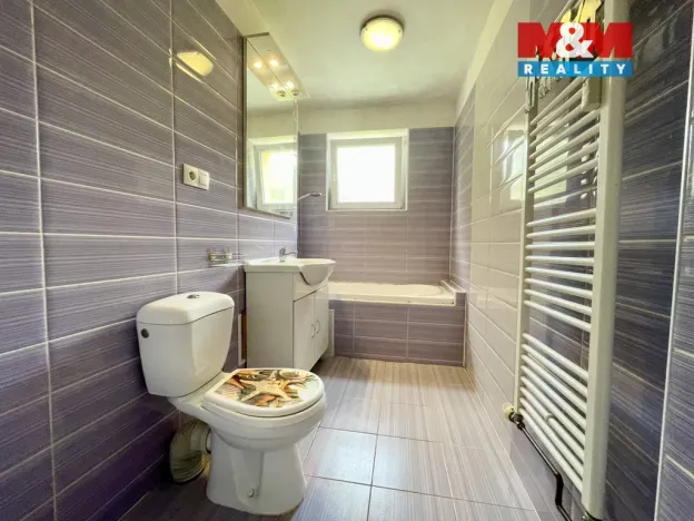 Prodej bytu 2+1, Horní Slavkov, Poštovní, 52 m2