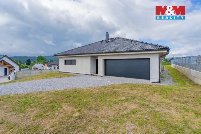 Prodej rodinného domu, Frymburk, 216 m2