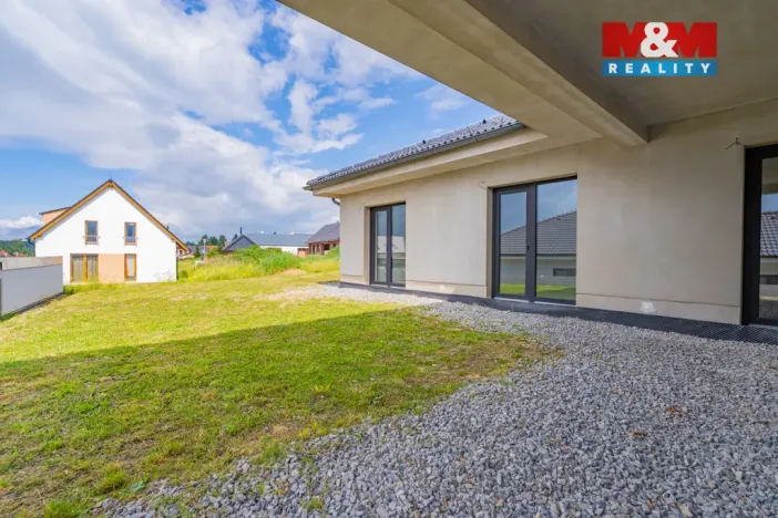 Prodej rodinného domu, Frymburk, 216 m2