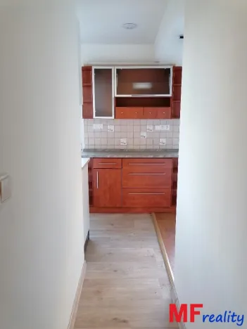 Pronájem bytu 3+1, Hradec Králové, Třebechovická, 66 m2