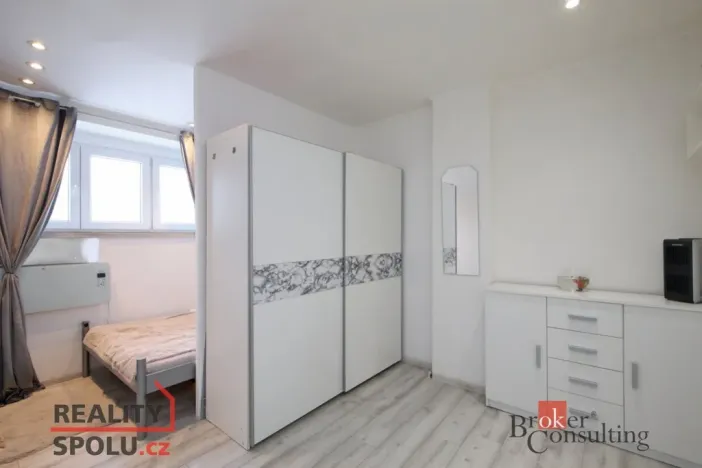 Prodej bytu 1+1, Smržovka, Hlavní, 26 m2