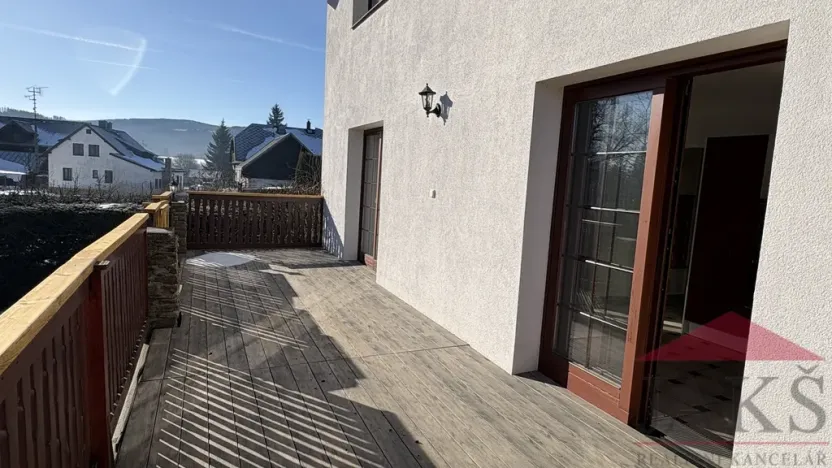 Prodej bytu 3+kk, Srní, 93 m2