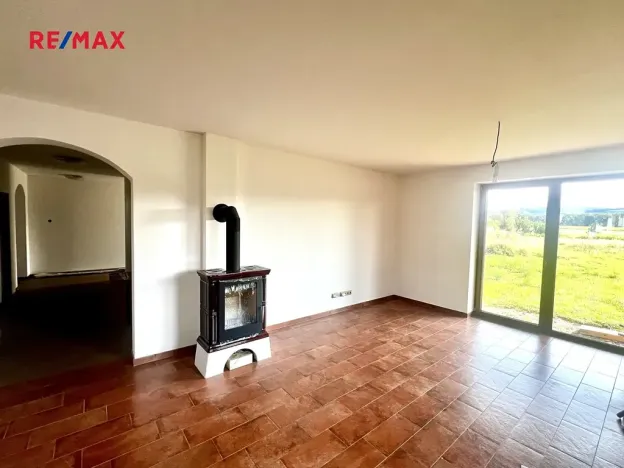 Prodej rodinného domu, Bánov, 197 m2