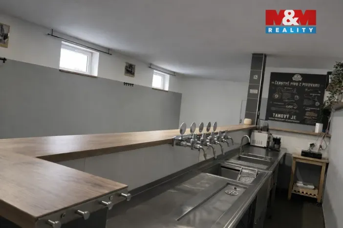 Prodej restaurace, Chomutov, Dřínovská, 75 m2