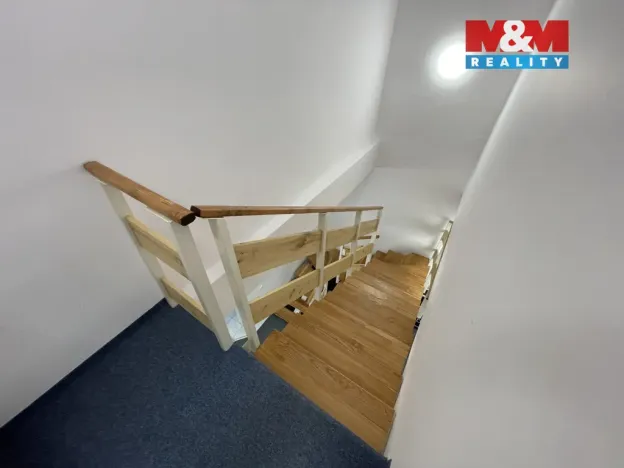 Pronájem kanceláře, Praha - Karlín, Sokolovská, 174 m2