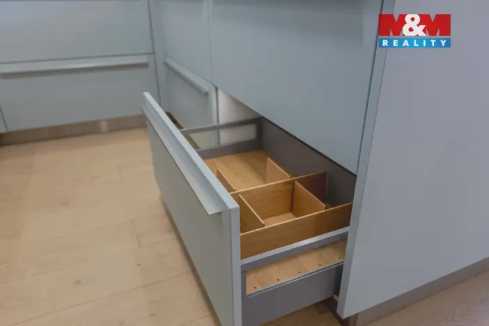 Prodej bytu 2+kk, Klatovy - Klatovy II, Dukelská, 63 m2