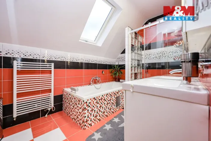 Prodej rodinného domu, Kučerov, 150 m2