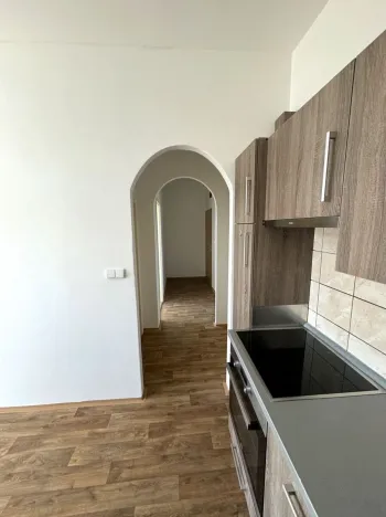 Pronájem bytu 3+1, Ostrava - Moravská Ostrava, Nádražní, 80 m2