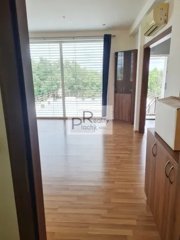 Pronájem bytu 3+1, Nový Šaldorf-Sedlešovice - Nový Šaldorf, Dlouhá, 100 m2