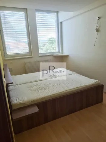 Pronájem bytu 3+1, Nový Šaldorf-Sedlešovice - Nový Šaldorf, Dlouhá, 100 m2