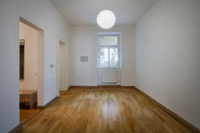 Pronájem bytu 2+kk, Praha - Holešovice, Komunardů, 47 m2