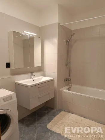 Prodej bytu 3+kk, Praha - Hlubočepy, Voskovcova, 83 m2