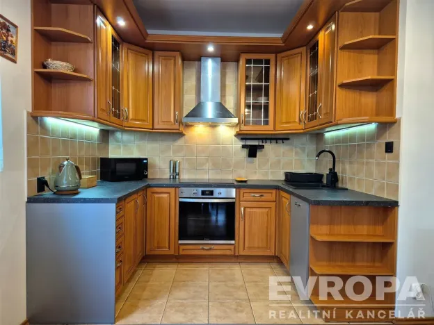 Prodej bytu 3+kk, Praha - Hlubočepy, Voskovcova, 83 m2