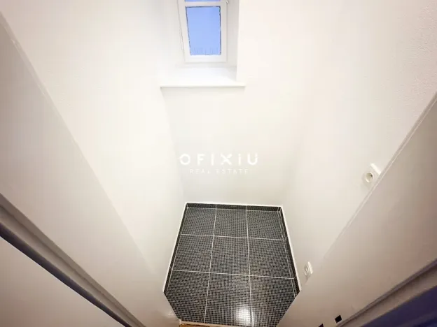 Pronájem bytu 1+1, Brno, Jakubské náměstí, 17 m2