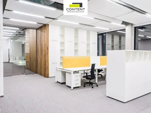 Pronájem skladu, Solnice, Průmyslová, 7325 m2