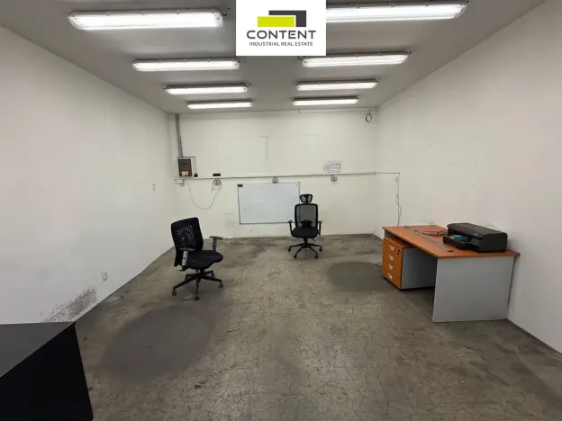 Pronájem výrobních prostor, Brno - Maloměřice, Kulkova, 4770 m2