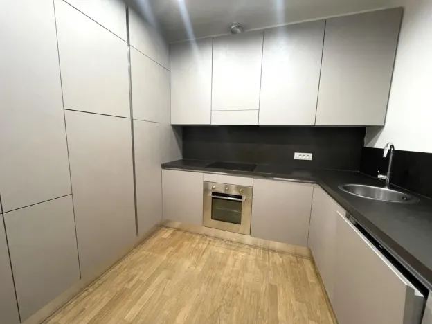 Pronájem bytu 2+kk, Praha - Karlín, Sokolovská, 97 m2