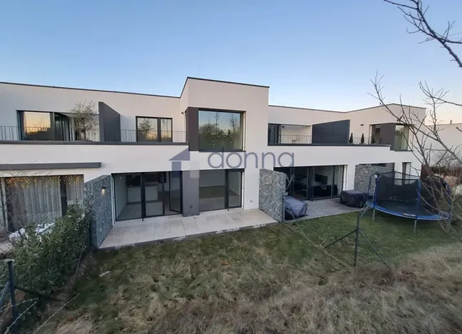 Pronájem rodinného domu, Praha, Nyklíčkova, 200 m2