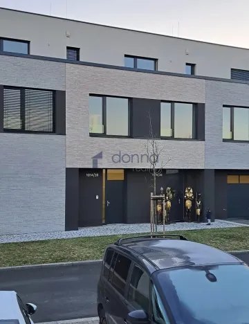 Pronájem rodinného domu, Praha, Nyklíčkova, 200 m2