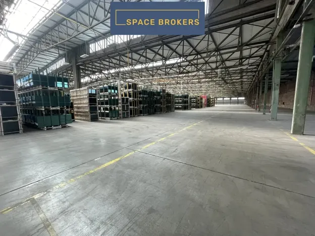 Pronájem skladu, Hostomice, 4896 m2