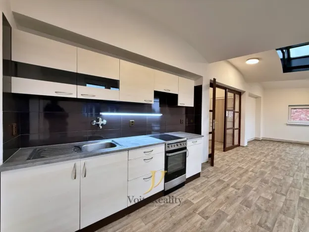 Pronájem bytu 1+kk, Olomouc, Libušina, 40 m2