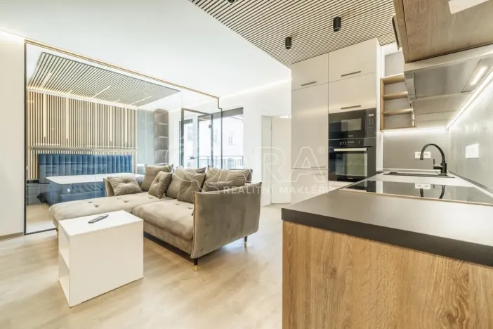 Pronájem bytu 3+kk, Plzeň - Jižní Předměstí, Na Jíkalce, 3376 m2