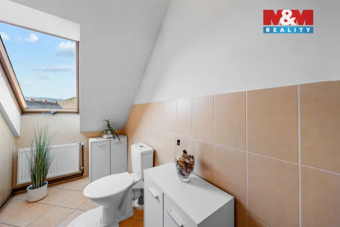 Prodej bytu 2+kk, Děčín - Děčín IV-Podmokly, Jungmannova, 84 m2