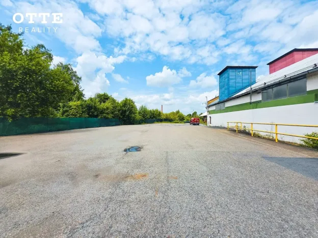 Pronájem skladu, Rokycany, Boženy Němcové, 745 m2