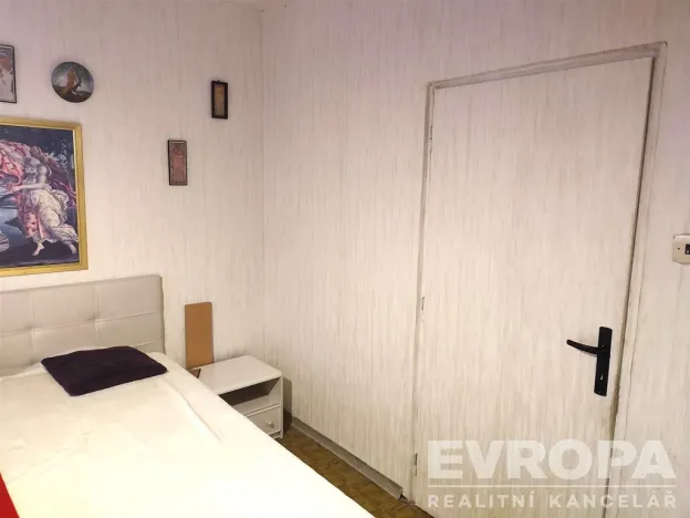 Pronájem bytu 3+1, Chomutov, Bezručova, 85 m2