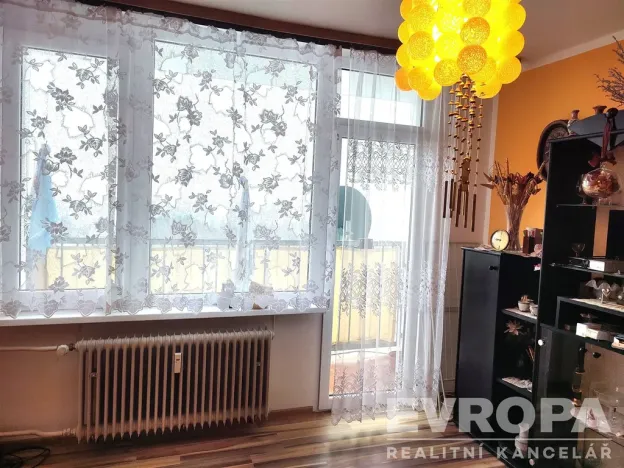 Pronájem bytu 3+1, Chomutov, Bezručova, 85 m2