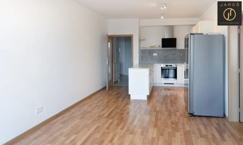 Pronájem bytu 3+kk, Praha - Strašnice, Zvěřinova, 85 m2