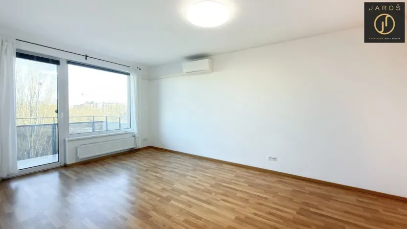 Pronájem bytu 3+kk, Praha - Strašnice, Zvěřinova, 85 m2
