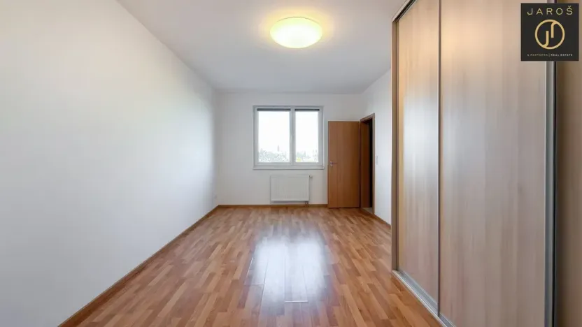 Pronájem bytu 3+kk, Praha - Strašnice, Zvěřinova, 85 m2